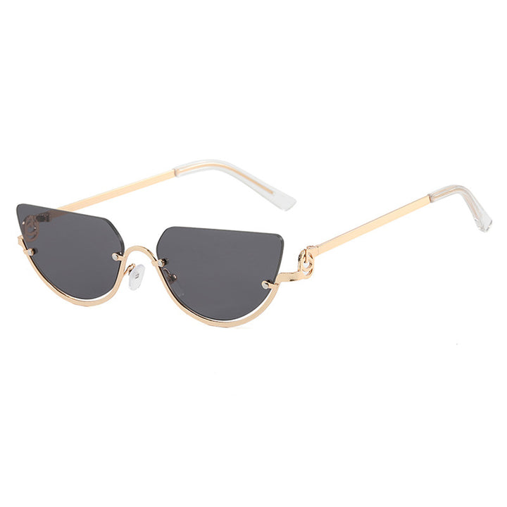 Dame Cat-Eye solbriller med gullfarget metallramme og UV-beskyttelse Luvikno