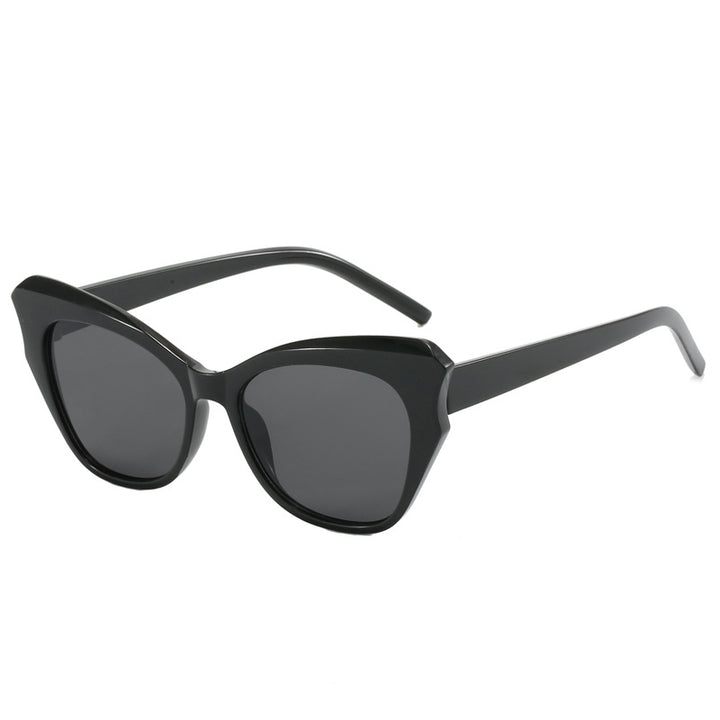 Damen Cat-Eye solbriller med ekstravagant speilingsdesign Luvikno