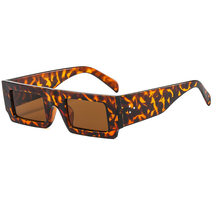 Dame statement solbrille med kvadratisk ramme og futuristisk design Luvikno
