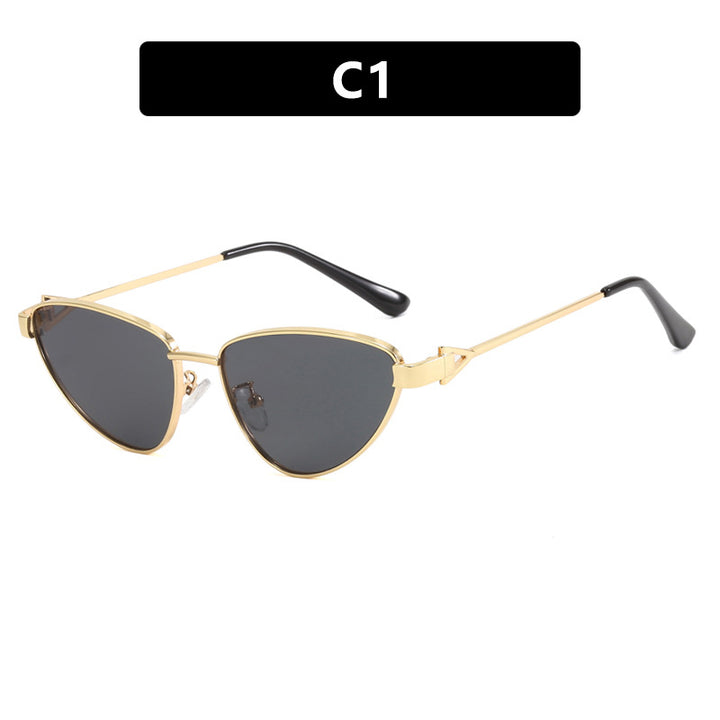 Dame Cat-Eye solbriller med elegant og fleksibel ramme Luvikno