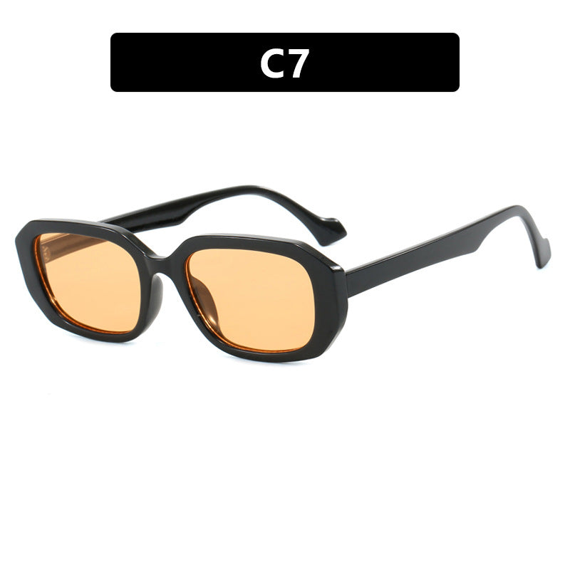 Dame moteriktig solbrille med elegant geometrisk design Luvikno