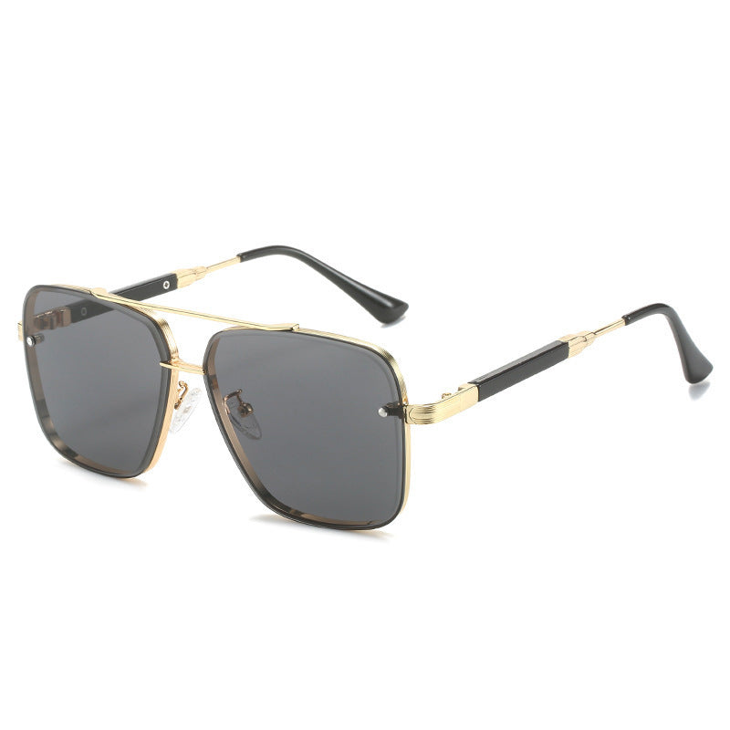 Dame Geometriske Oversized-solbriller med filigran metallramme Luvikno