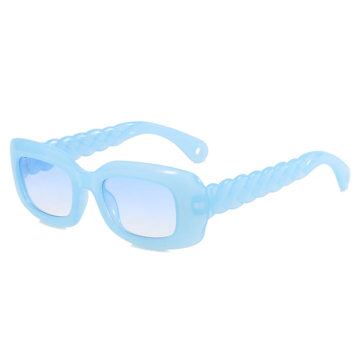 Dame moteriktig firkantet solbrille med unikt vridd stangdesign Luvikno