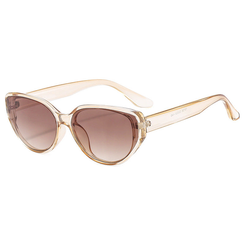 Dame moteriktig solbrille i elegant cat-eye stil Luvikno