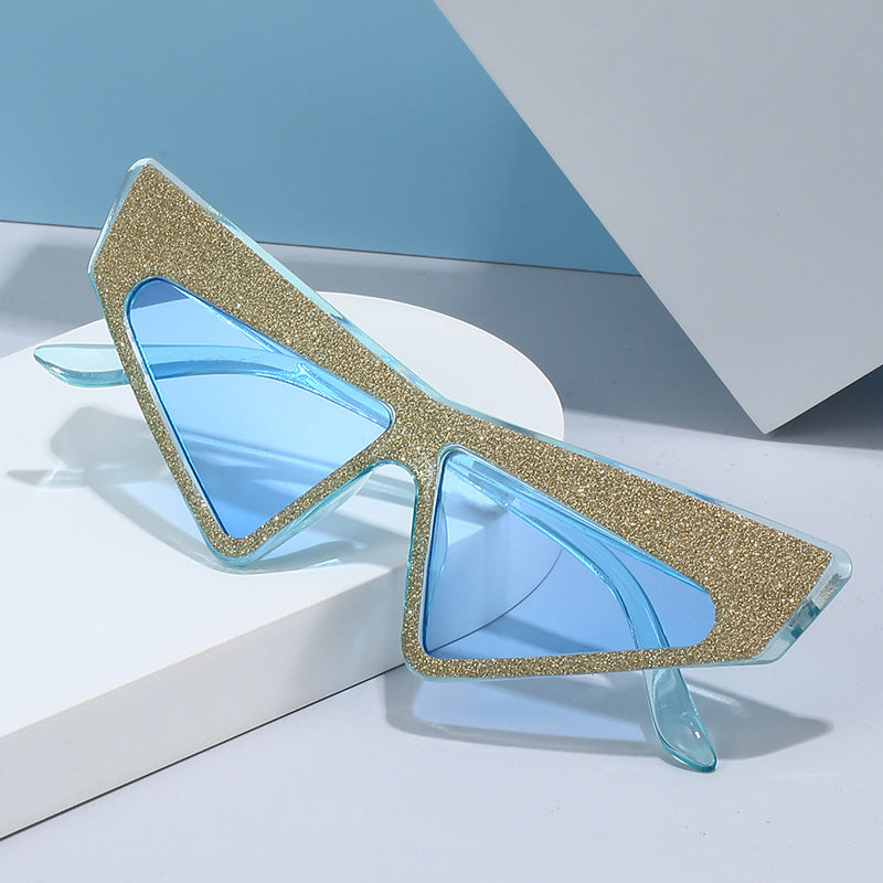 Dame futuristisk solbrille med glitrende ramme Luvikno