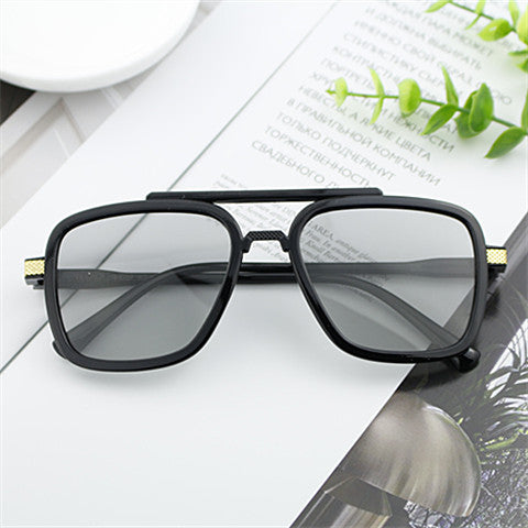 Damen moderne solbrille med kvadratisk ramme Luvikno