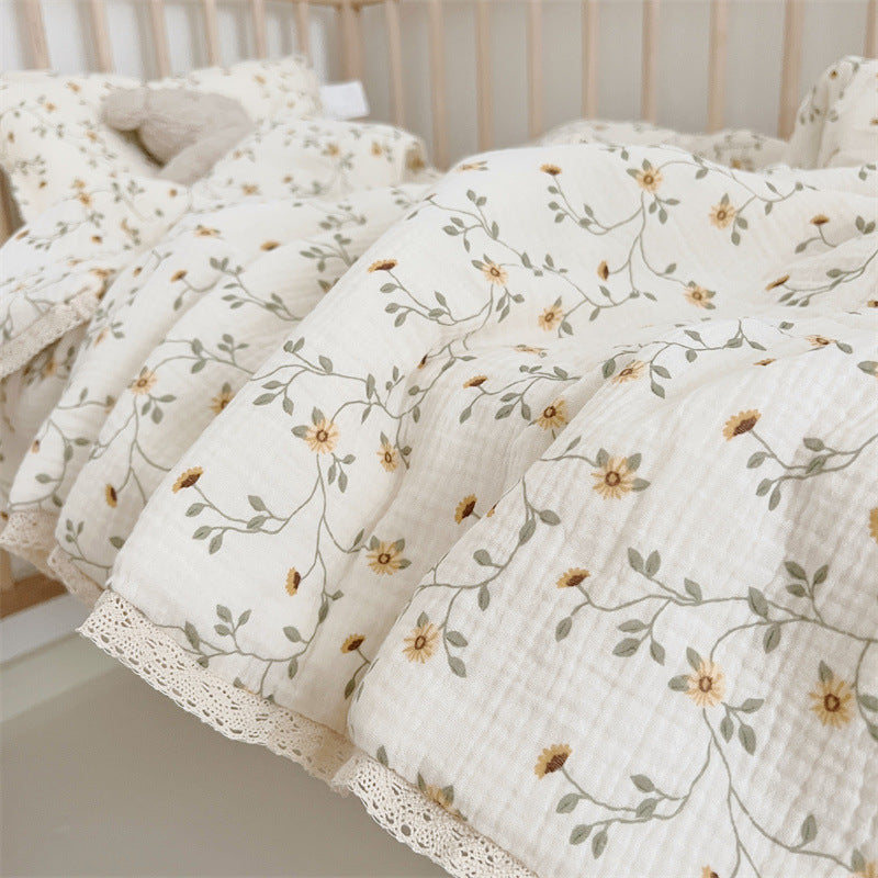 Unisex Pustende Muslinteppe med Blomster Volangdesign Luvikno