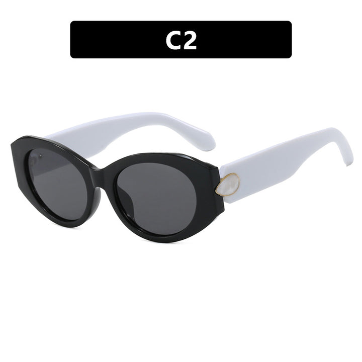 Dame elegant solbrille med stilige konturer Luvikno