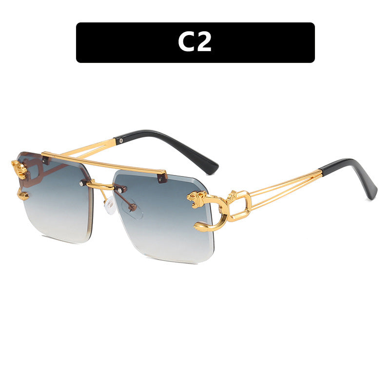 Dame kvadratisk solbrille med elegante dekorative detaljer Luvikno