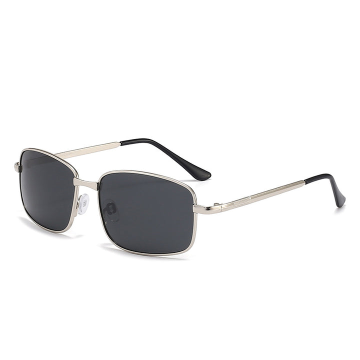 Herrer moteriktig solbrille med høykvalitets metallramme og UV-beskyttelse Luvikno