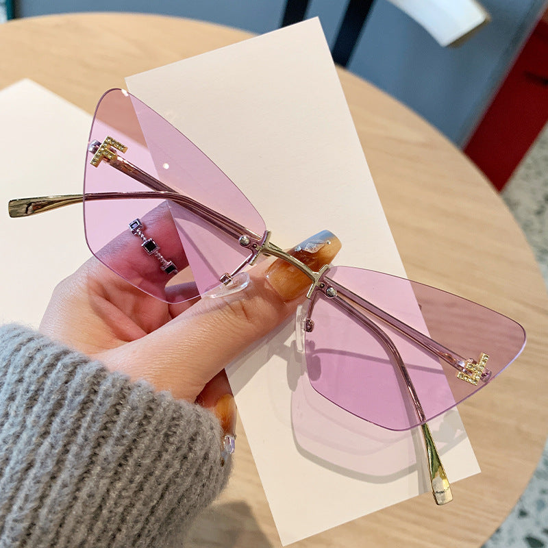 Damer Cat-Eye solbriller i moderne design med innovativ ramme Luvikno
