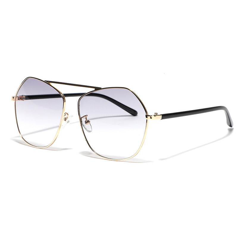 Dame geometrisk solbrille med luksuriøs metallramme Luvikno