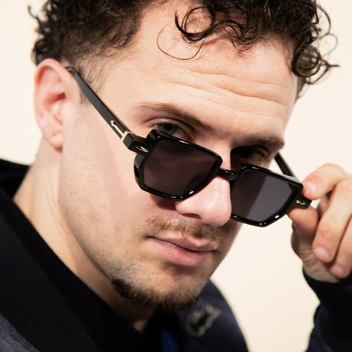 Dame kvadratisk solbrille med elegant design og polariserende glass Luvikno