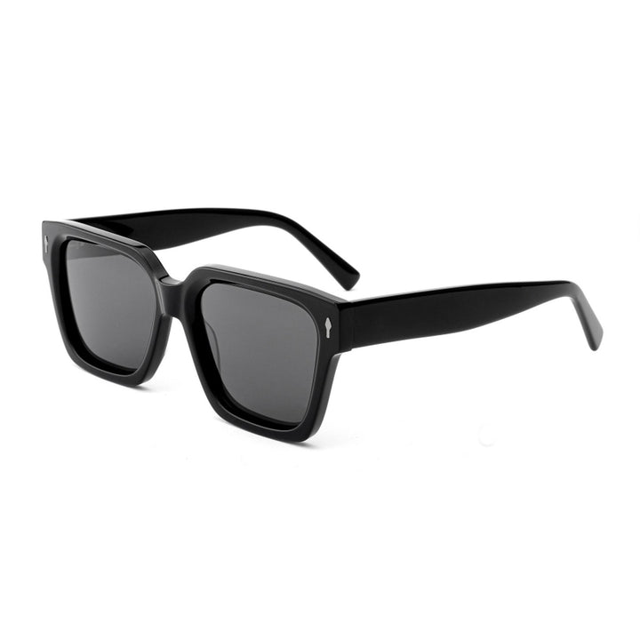Dame moteriktig solbrille med robust ramme og UV-beskyttelse Luvikno