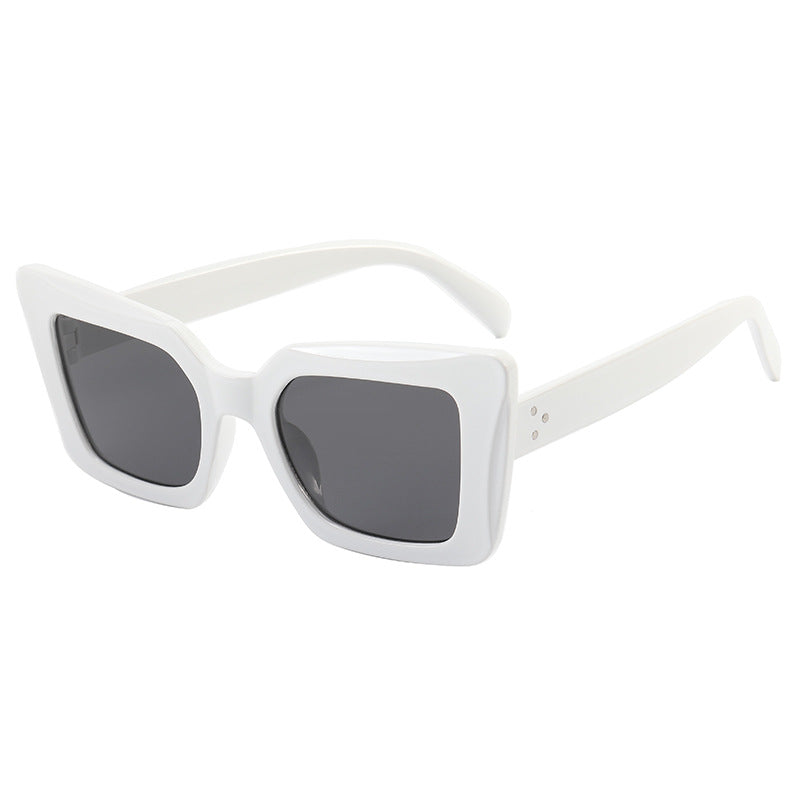 Dame firkantet solbrille med minimalistisk design Luvikno