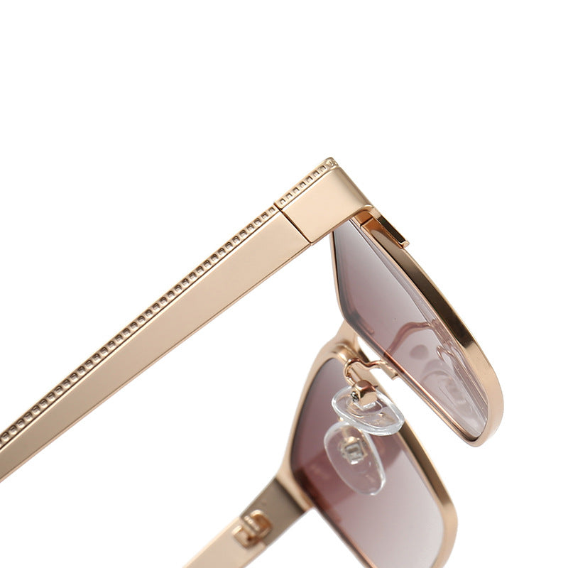 Dame kvadratisk solbrille med en stilig ramme og optimal UV-beskyttelse Luvikno