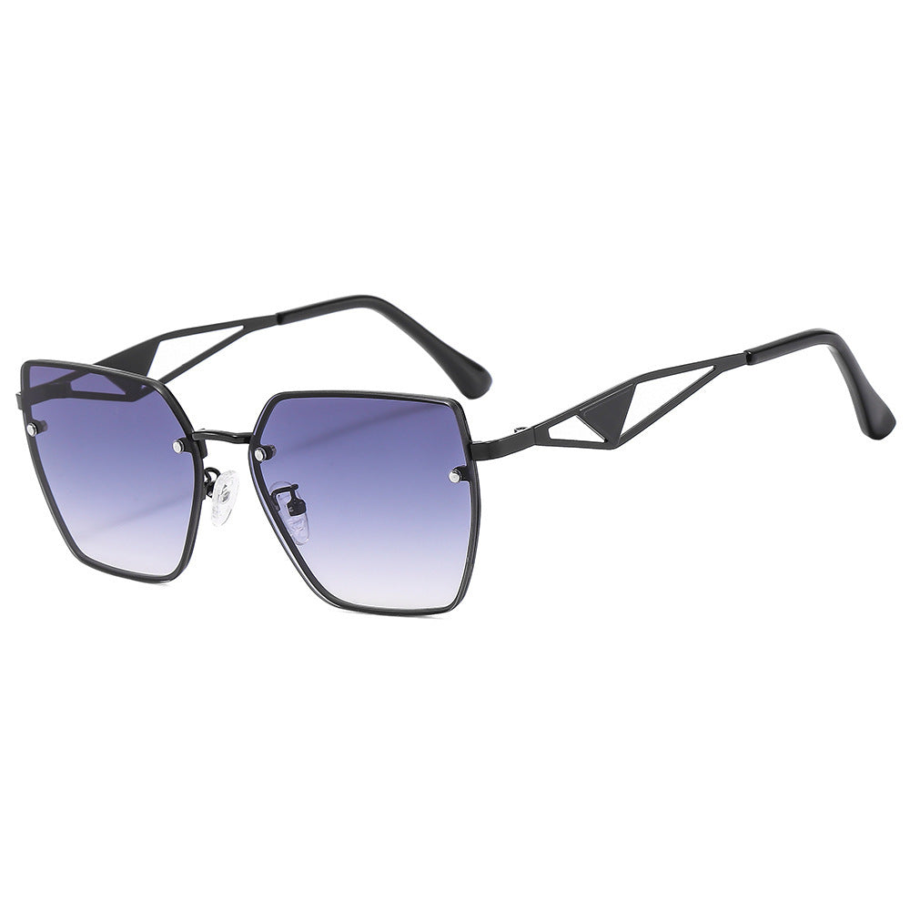Dame geometrisk solbrille med filigran design Luvikno