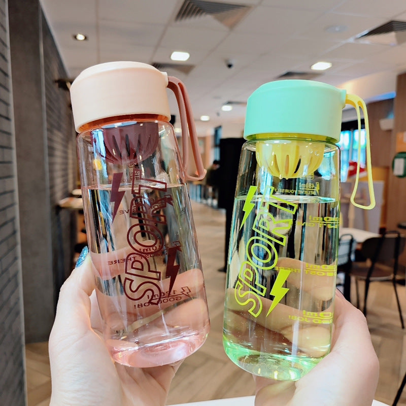 Damen Multifunksjonell Sport-drikkeflaske med fruktig infuser Luvikno