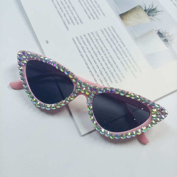 Dame Cat-Eye solbriller med glitrende krystallpynt Luvikno