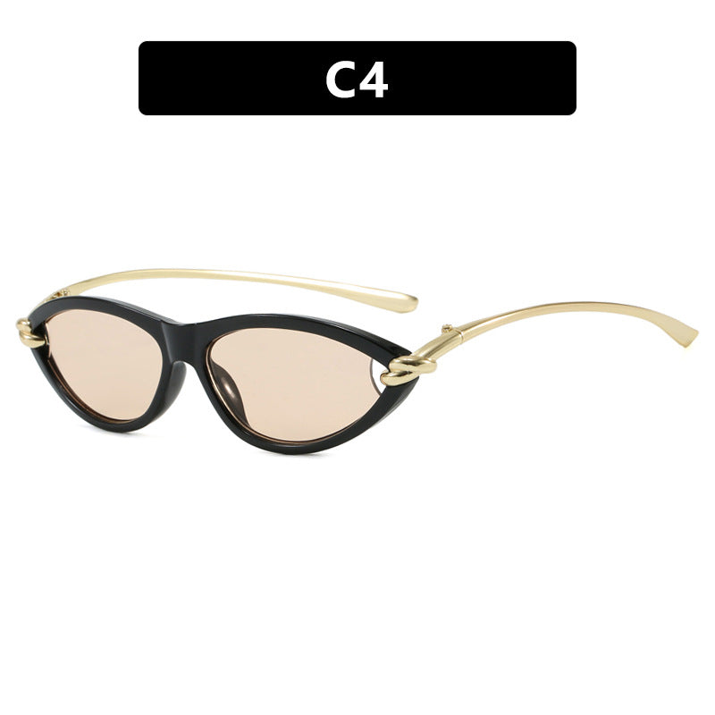 Damen Cat-Eye solbriller med elegant metallramme og beskyttende UV-filter Luvikno