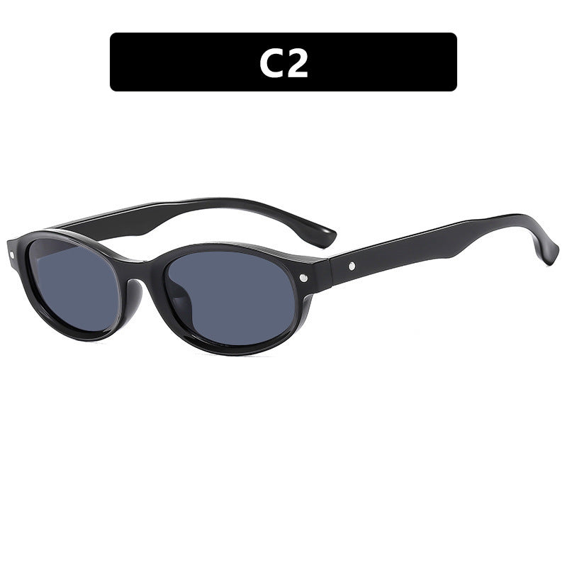 Dame Cat-Eye solbrille i elegant vintage-stil Luvikno