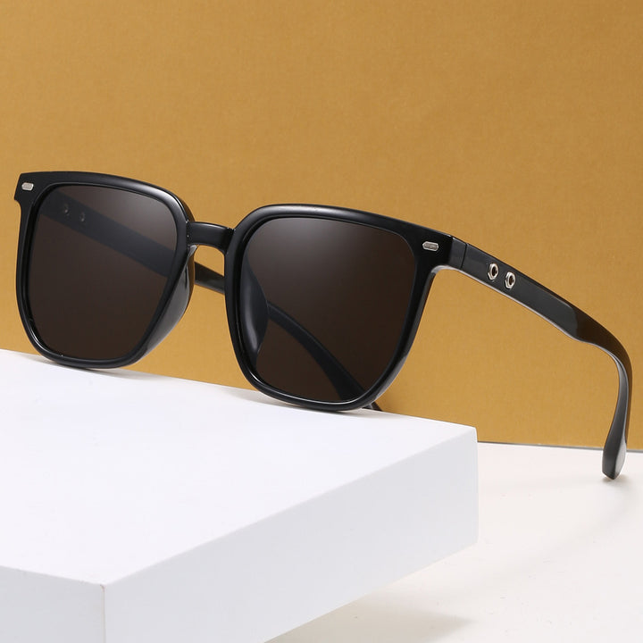 Dame moteriktig solbrille i trendy skilpaddemønster Luvikno