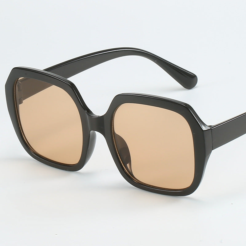 Dame Modisk Oversized-solbrille med ekstravagante leoparddetaljer Luvikno