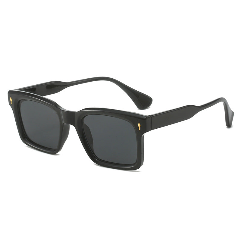 Dame stilig firkantet solbrille Luvikno