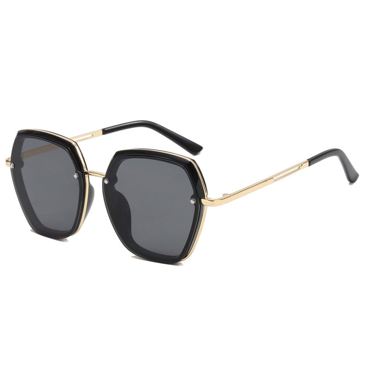 Dame Mote Oversized-solbriller med elegant rammestruktur Luvikno