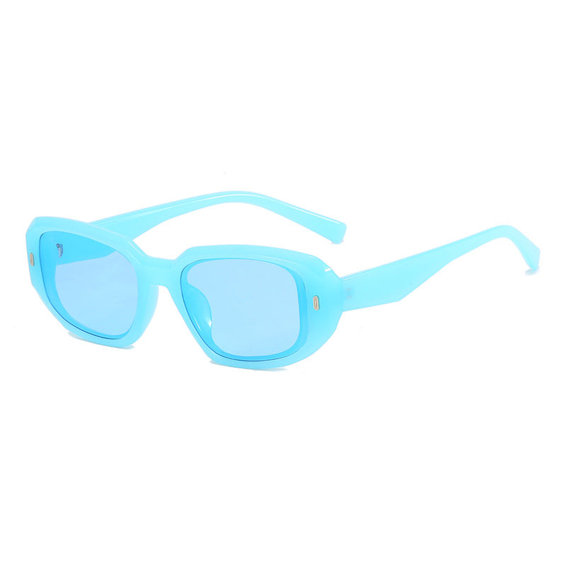 Damer oversized moteriktig solbrille Luvikno