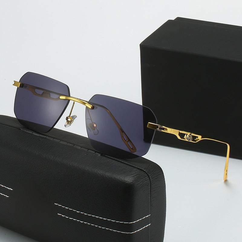Dame moterik solbrille med luksuriøs ramme og ergonomisk design Luvikno