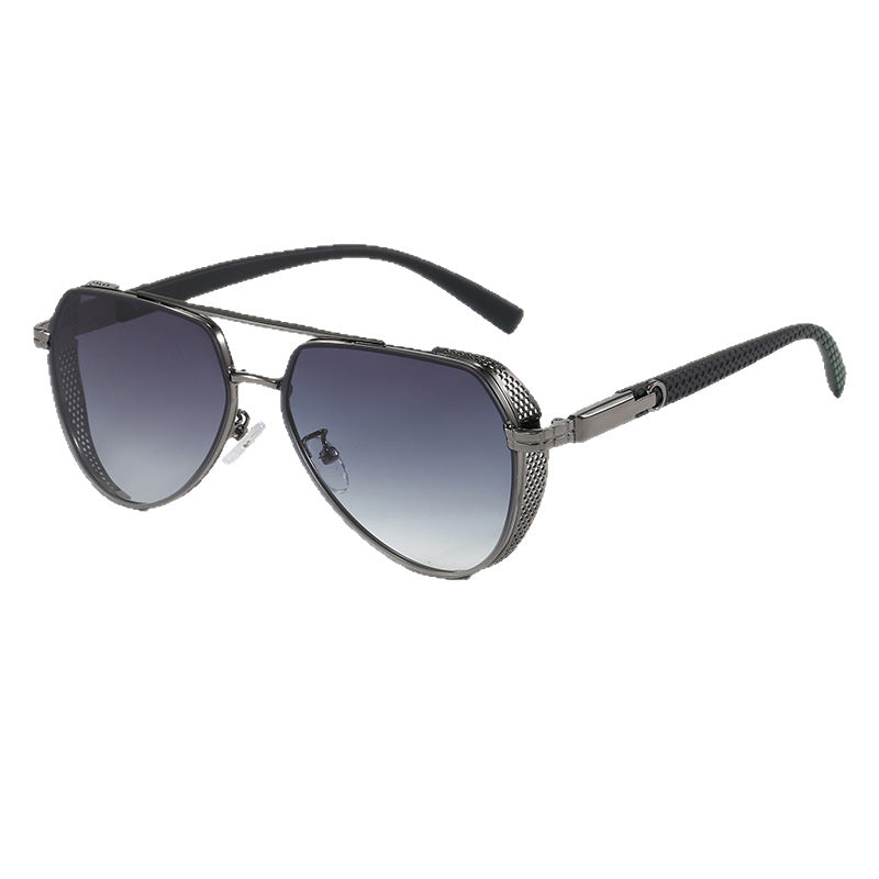 Dame moteriktig solbrille med stilige aksenter Luvikno