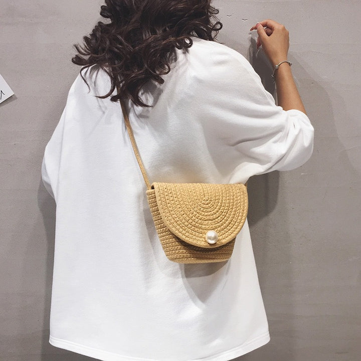 Dame Stilfull Clutch laget av flettet materiale Luvikno