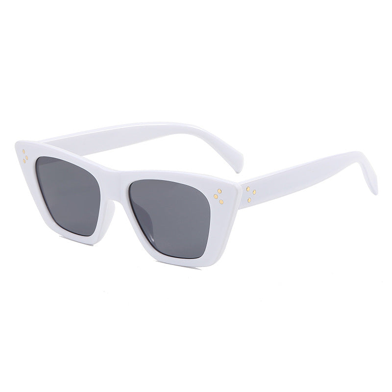 Dame motetrend Cat-Eye solbriller med UV-beskyttelse og stilfullt design Luvikno