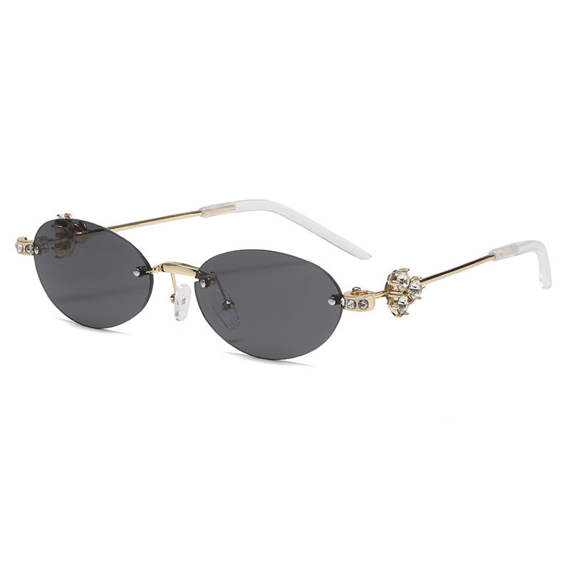 Dame elegant solbrille med geometrisk ramme Luvikno