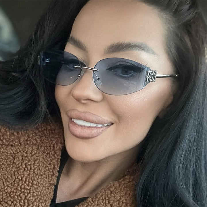 Dame sportlich pilot solbrille med beskyttende UV-filter og fleksibel ramme Luvikno