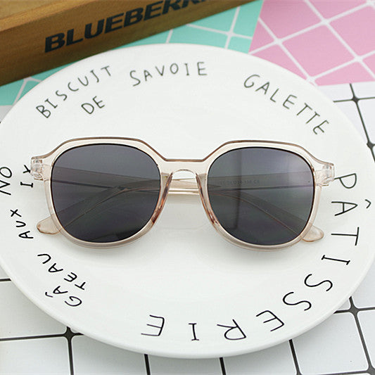 Dame moterik solbrille i elegant, åttekantet design Luvikno