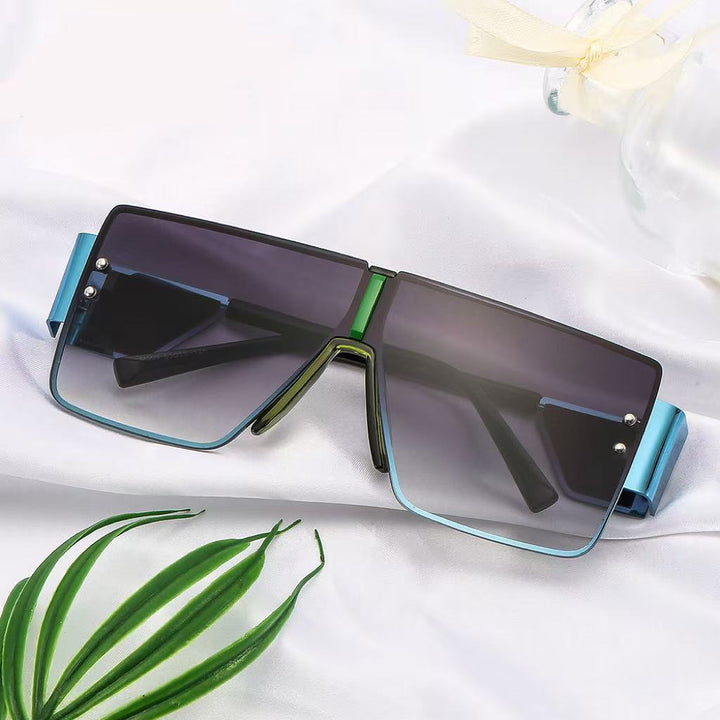 Dame trendy oversized solbriller med futuristisk design Luvikno
