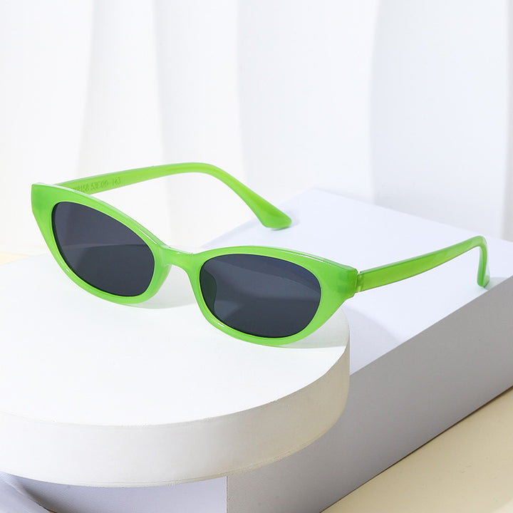 Dame cat-eye solbriller med moderne design og UV-beskyttelse Luvikno