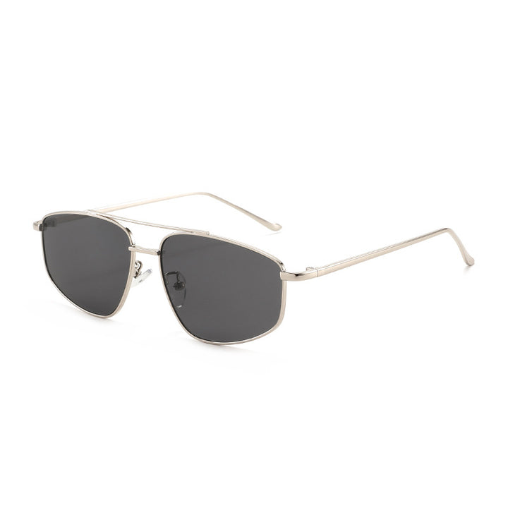 Dame geometrisk solbrille med høykvalitets metallramme og polariserte glass Luvikno