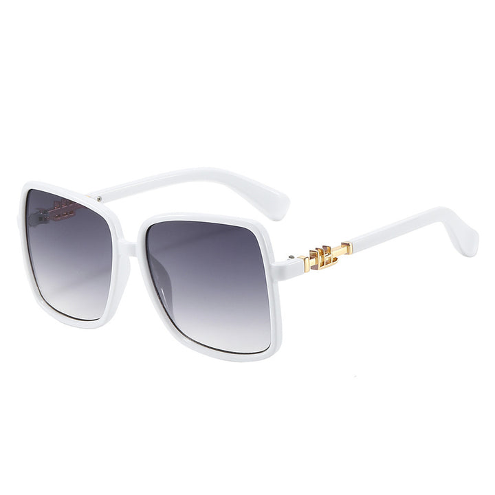 Dame solbrille med stor ramme og gradient Luvikno