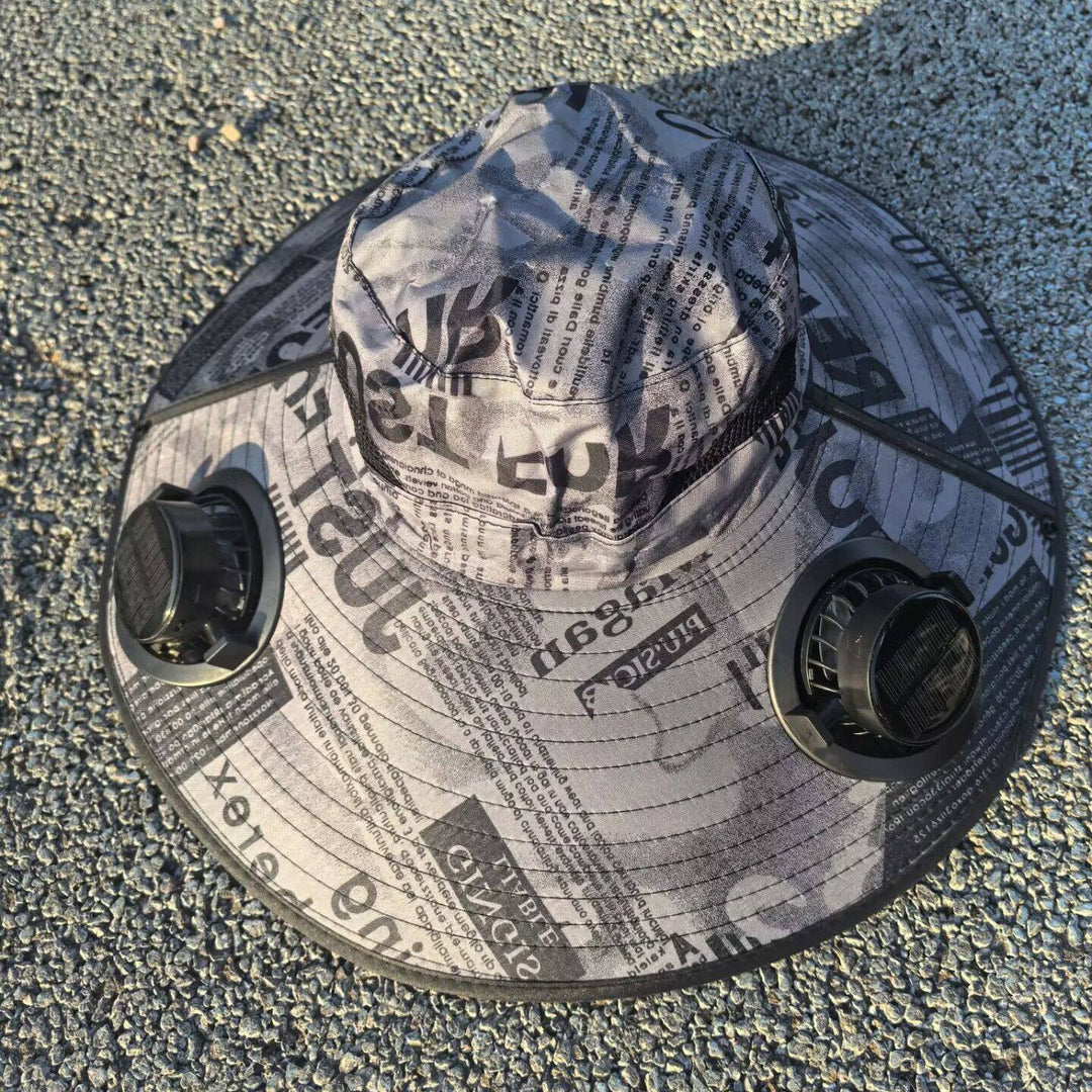 Ventilert solhatt med integrerte solfaner og bred brem Luvikno