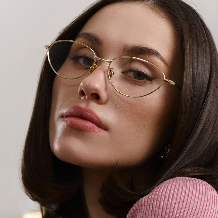 Dame fashionable solbriller i elegant oval design Luvikno