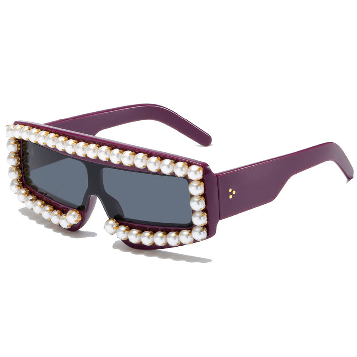 Dame moteriktig solbrille med perle-applikasjoner Luvikno