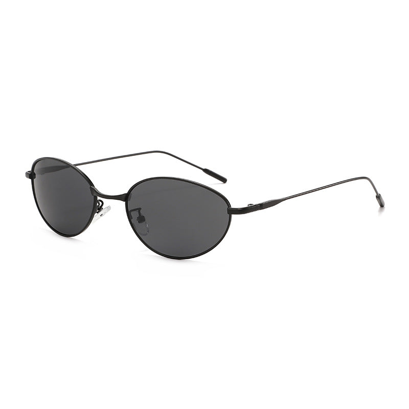 Dame fashionable solbriller i elegant oval design Luvikno