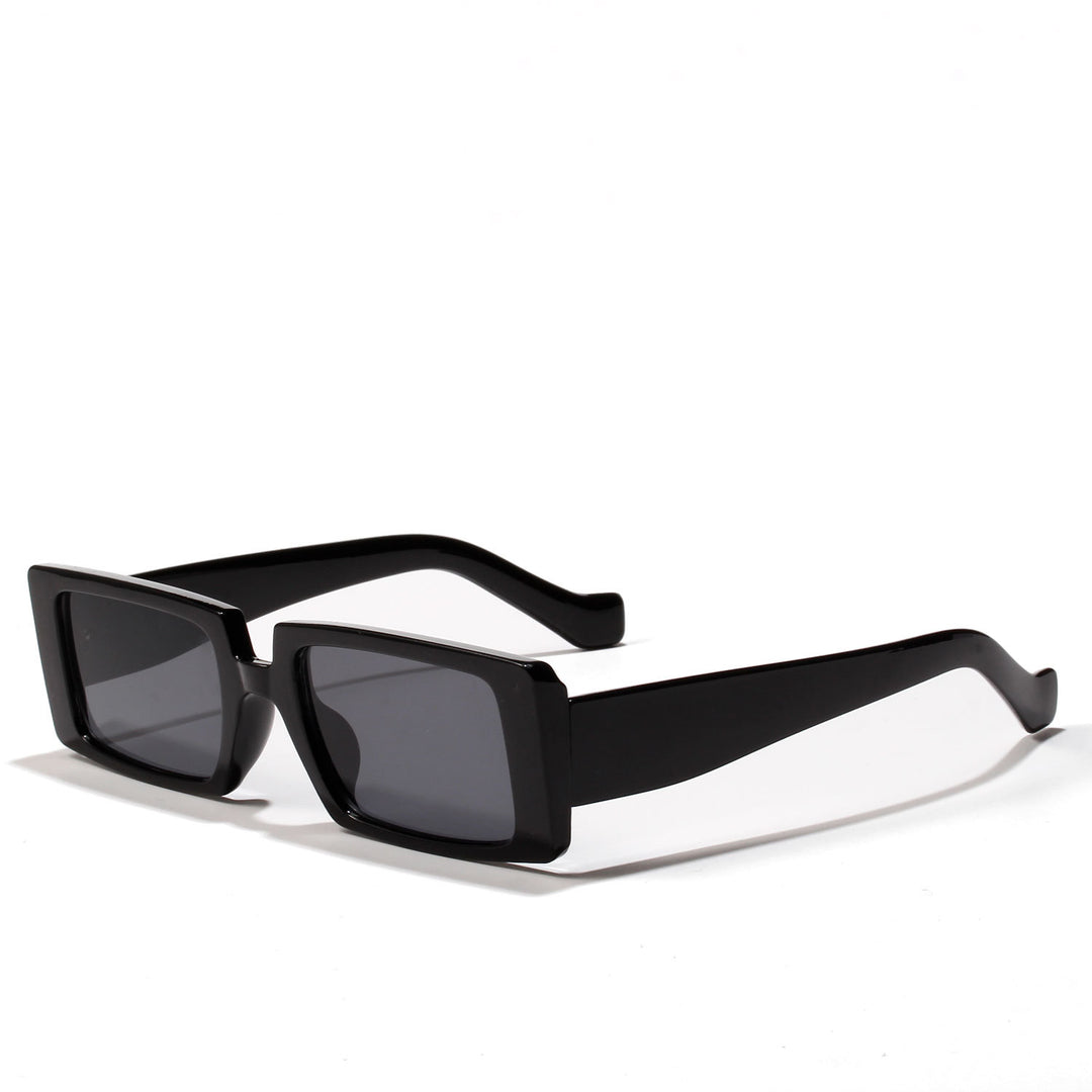 Dame oversized solbriller med moderne ramme Luvikno