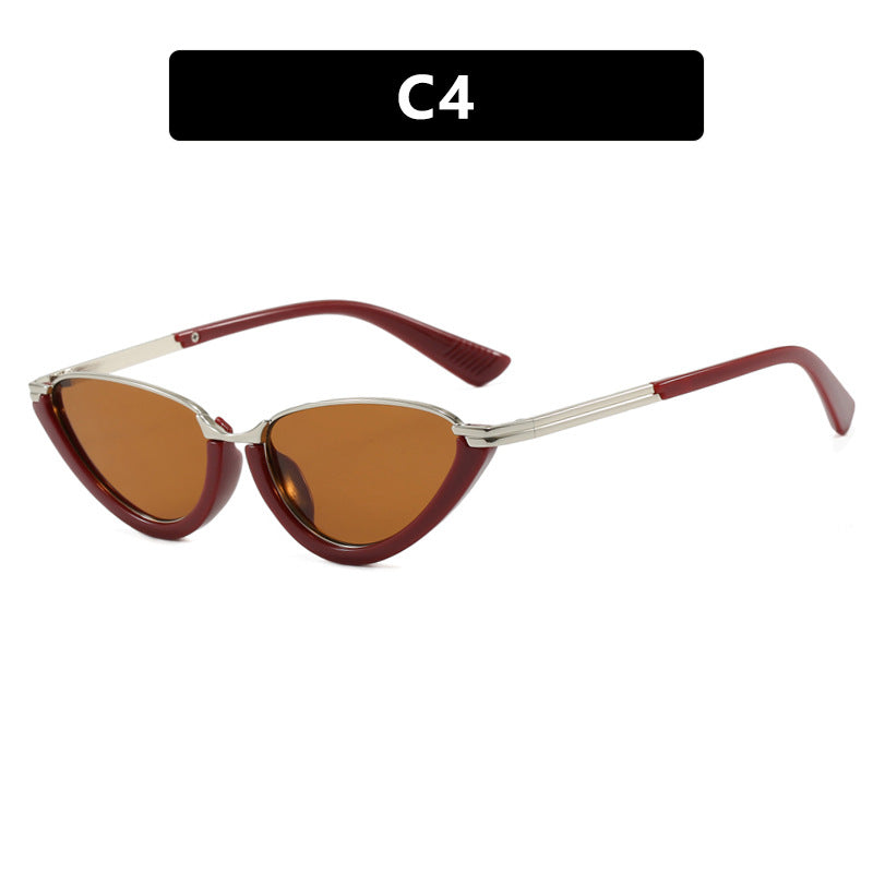 Dame futuristiske Cat-Eye solbriller med gyldne detaljer Luvikno