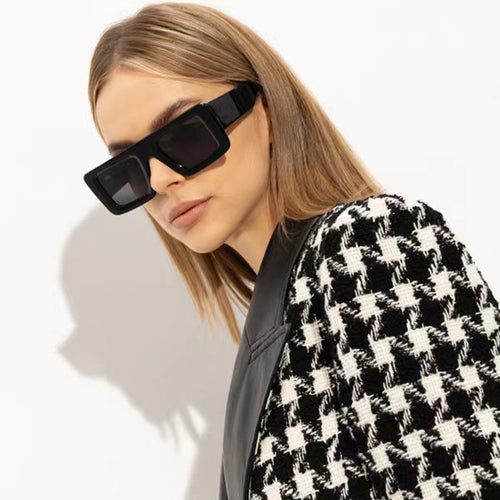 Damer Moderiktig kvadratisk solbrille med ekstra bred ramme Luvikno