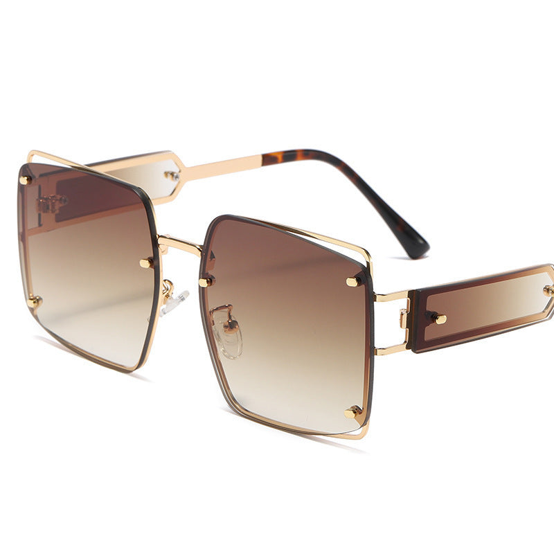 Damer elegante oversized solbriller med markant geometrisk design Luvikno