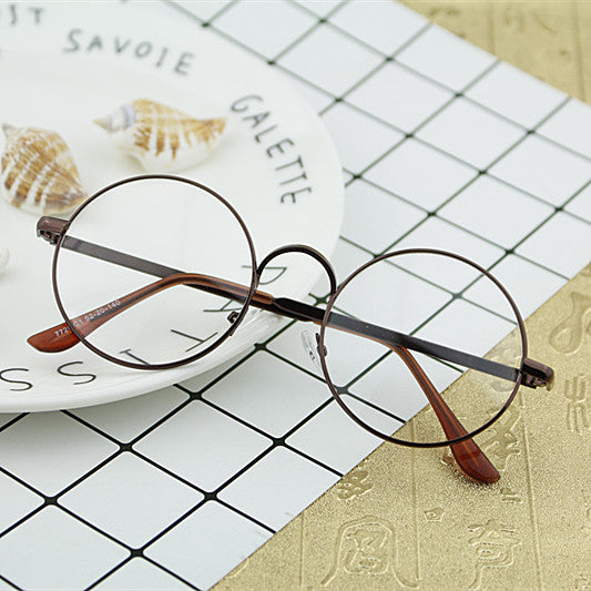 Dame Rund Brille med filigran Metallramme Luvikno